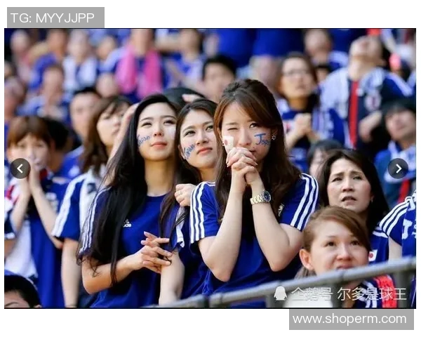 足球明星与女球迷共度激情时刻的精彩瞬间图片欣赏 足球明星与女球迷共度激情时刻的精彩瞬间图片欣赏